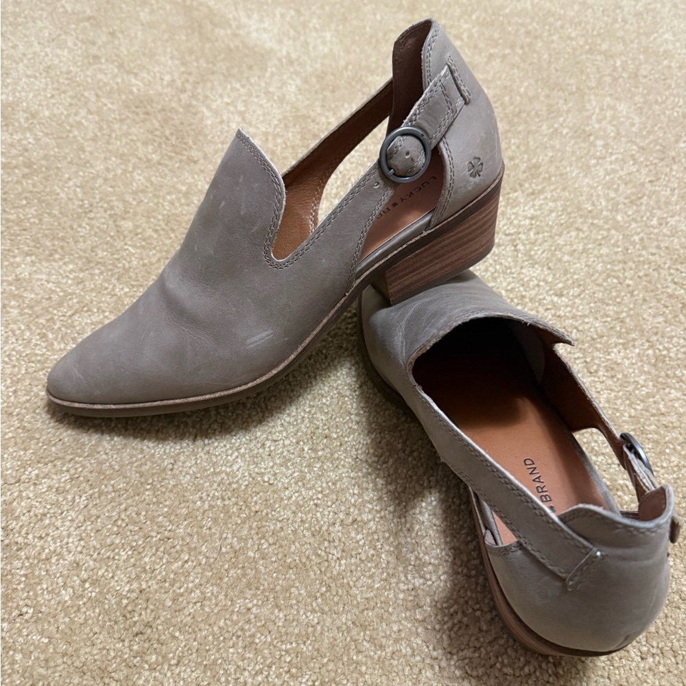 Women’s Lucky size 8 1/2, taupe, leather bootie
